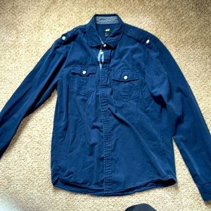 H&M men’s spring blue button down shirt size Medium